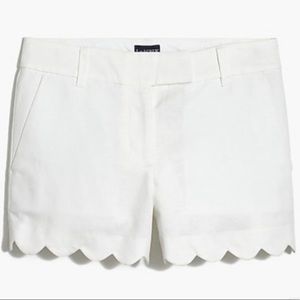 J. Crew White scalloped 4 inch shorts NWOT size 2